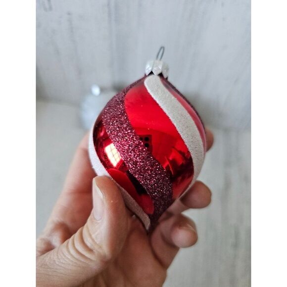 Peppermint reflector glitter silver white ball ornament lot set Xmas tree - Picture 3 of 12